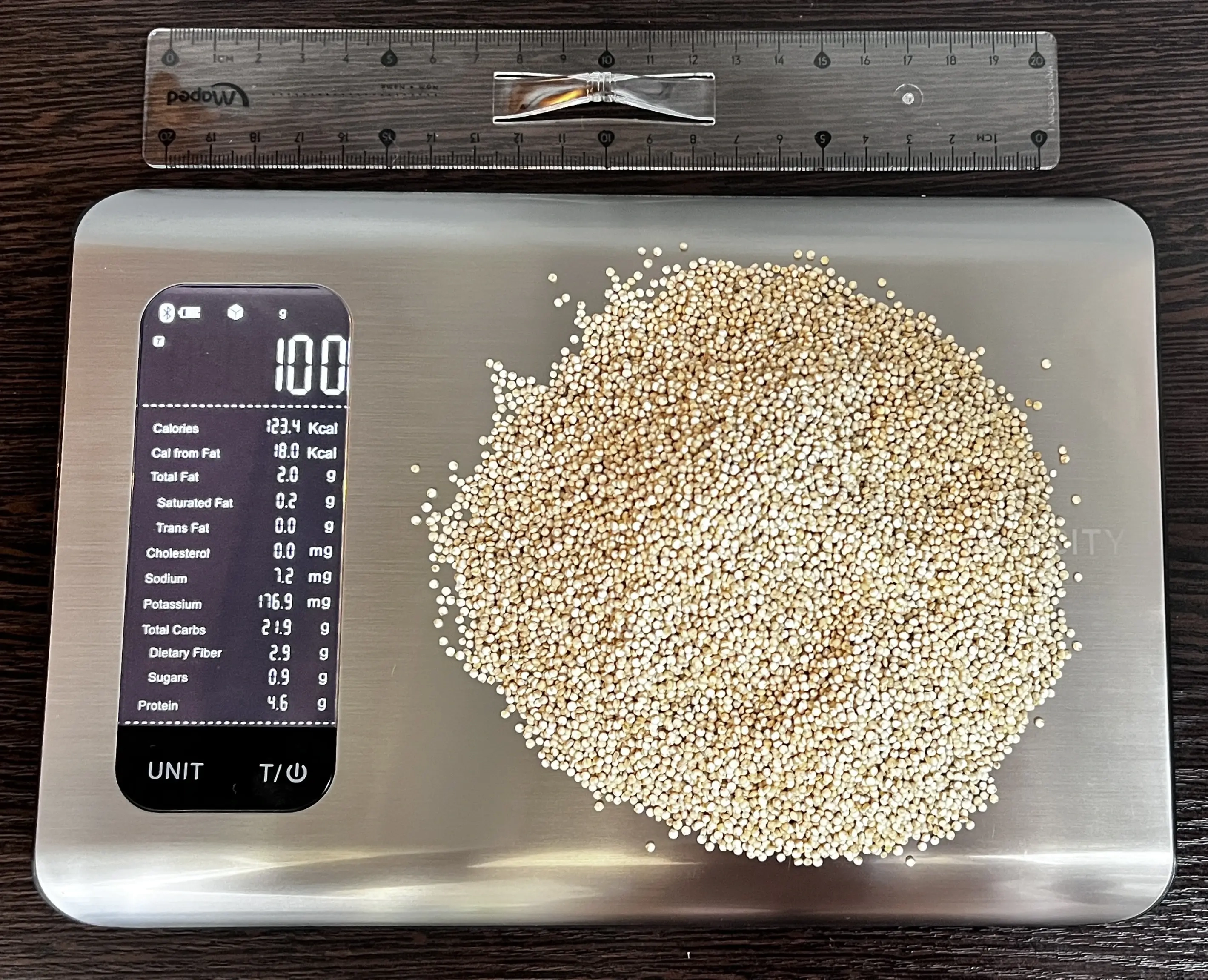 124 Calories or 100 Grams of Quinoa on Scale