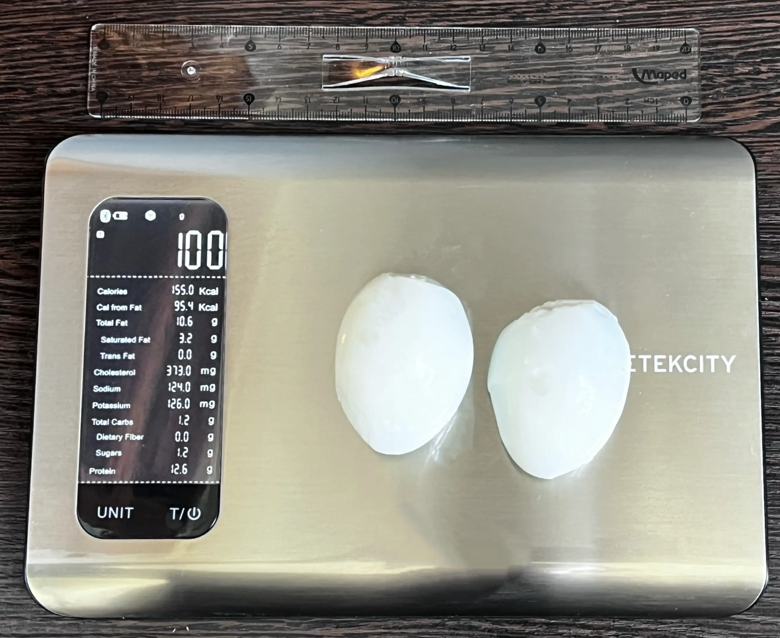 155 Calories or 100 Grams of Eggs on scale